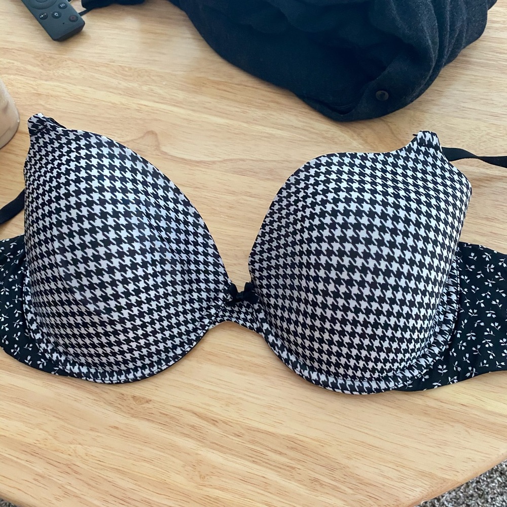38C Demi houndstooth
